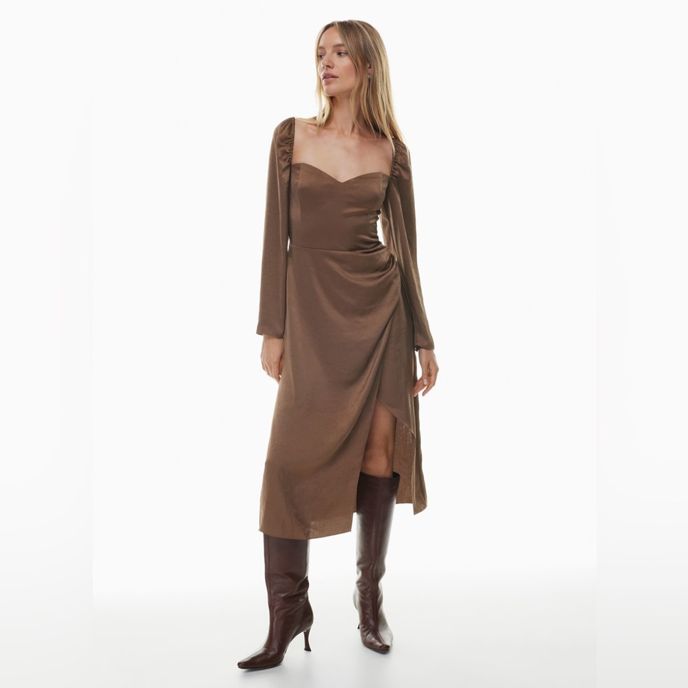 Aritzia Holiday Party Dress 0/XS Brown Satin Long Sleeve Sweetheart Neck Midi